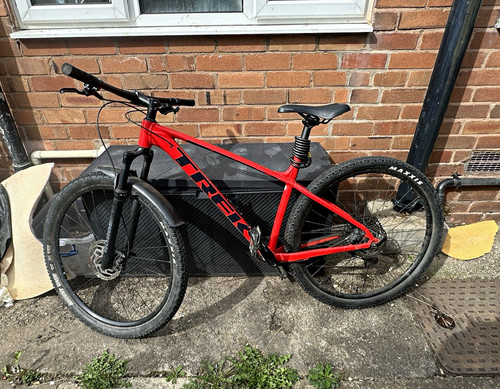 Trek marlin 29in mountain - trek,